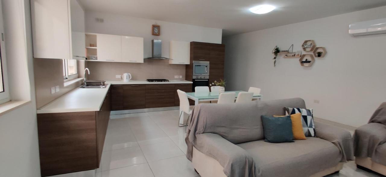 Lorenza Letting Maisonette Villa Marsaxlokk Luaran gambar